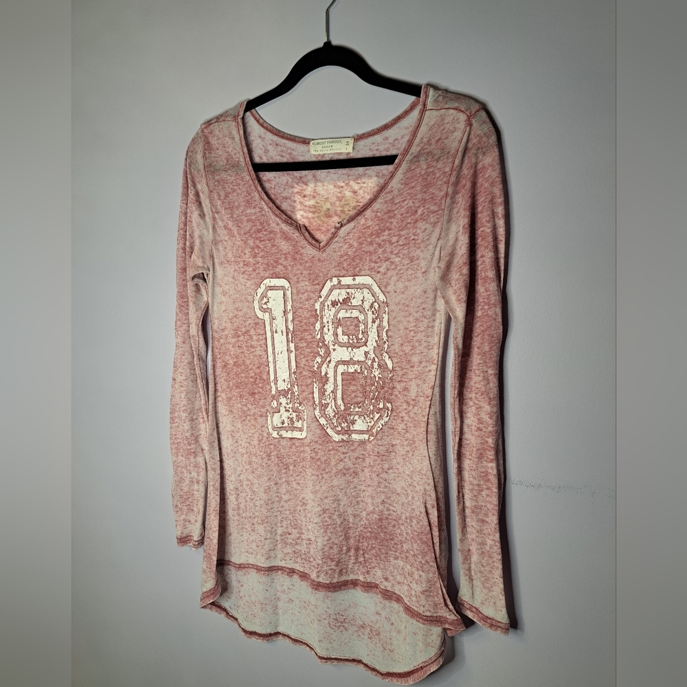 ALMOST FAMOUS Sexy slightly Sheer TOP